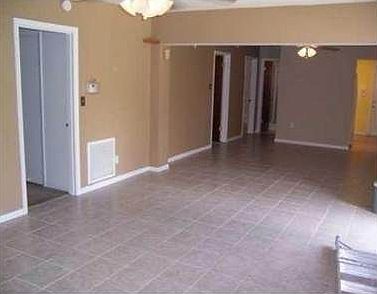 2nd image of 1124 NE 5th Ter