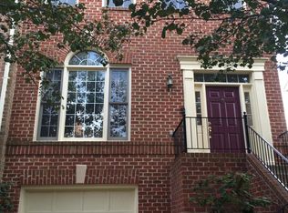 8108 Boss St, Vienna, VA 22182