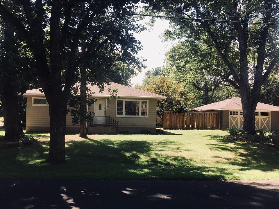 1st image of 2240 Itasca Ave S