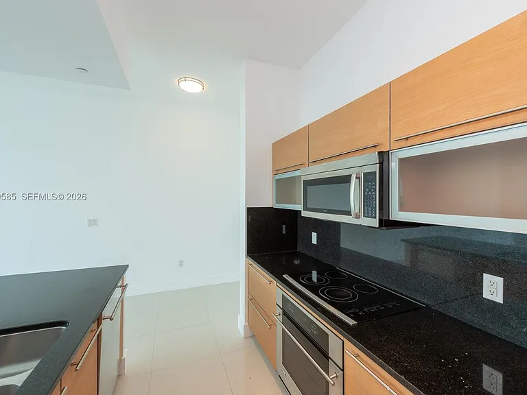 950 Brickell Bay Dr #4801 — Photo 9