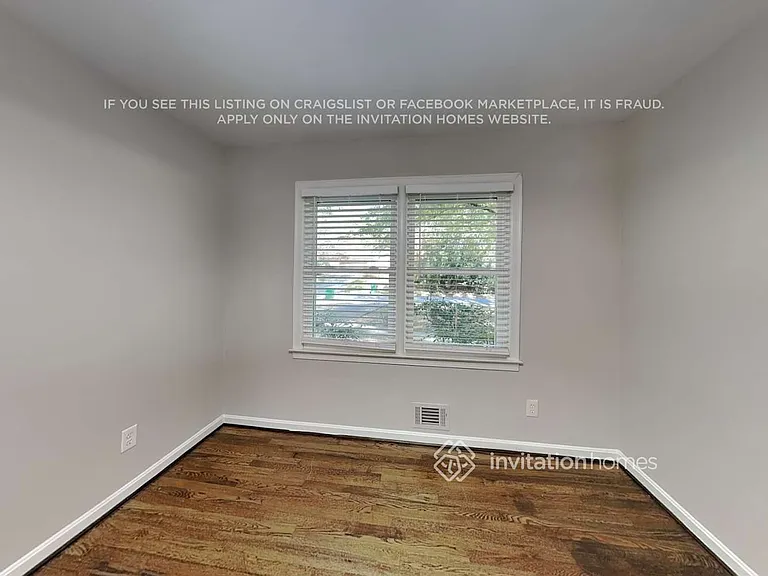 3439 Alcan Way — Photo 6