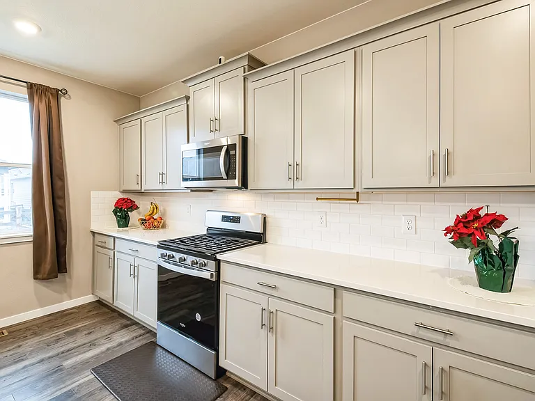 833 Vixen Dr — Photo 12