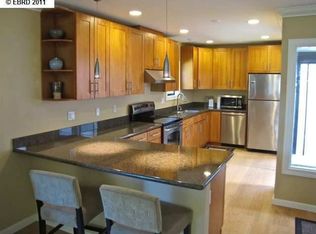 2524 Tice Creek Dr APT 4, Walnut Creek, CA 94595