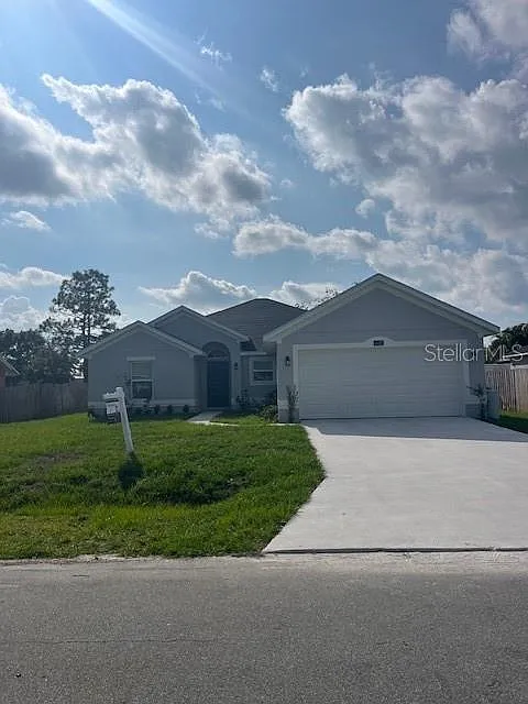 Building Photo - 241 Grifford Dr