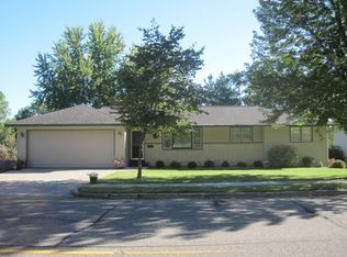 1711 Spruce Dr, Red Wing, MN 55066