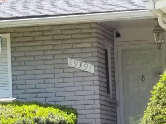2nd image of 29391 Marimoor Dr
