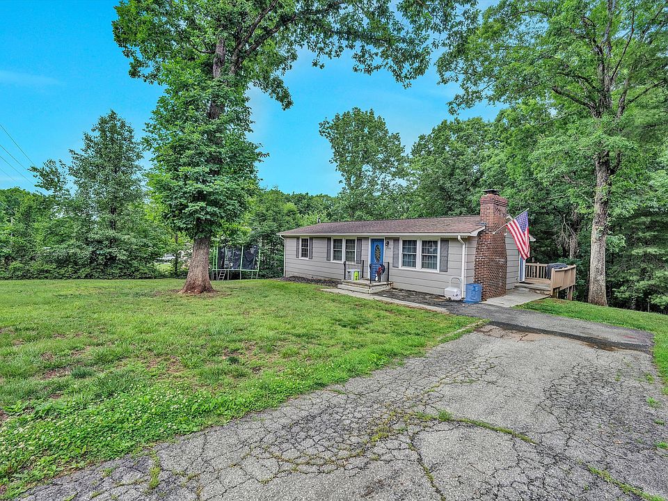 1st image of 2095 Webster Rd