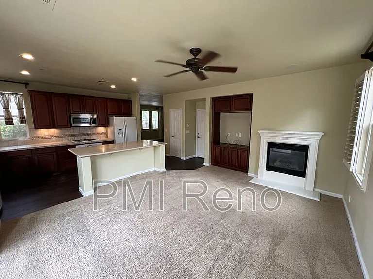 7029 Sacred Cir — Photo 7