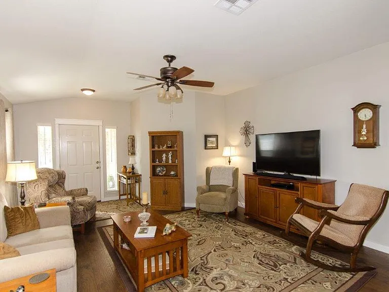 2341 Pearson Way — Photo 4