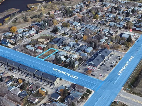 1427 MCCARTHY BOULEVARD, Regina, SK S4T 5T1