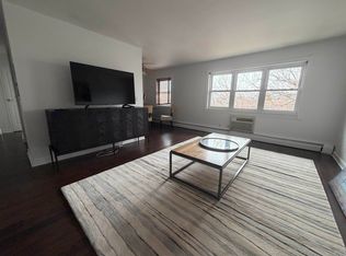 2 Radio Ave APT A15, Secaucus, NJ 07094