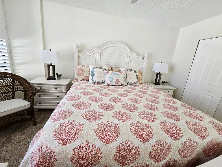 17580 Gulf Blvd #308 — Photo 31