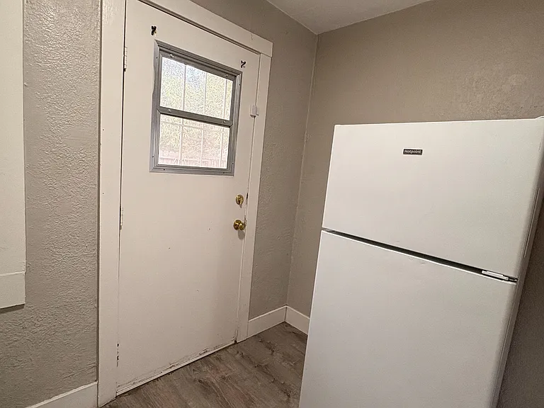 83 Solano Ave #10 — Photo 8