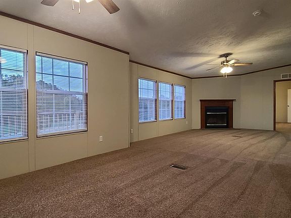 5th image of 38 Abigail Ln