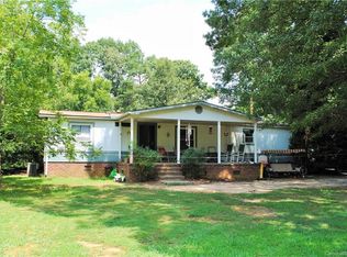1052 Arrowhead Cir, Salisbury, NC 28146