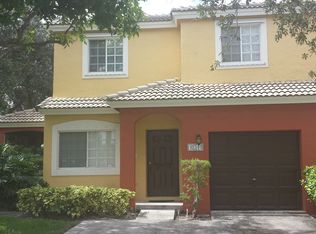 10341 SW 18th St, Hollywood, FL 33025