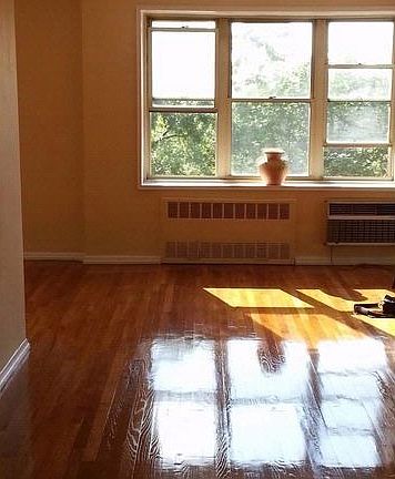 3rd image of 2325 Bell Blvd APT 5J