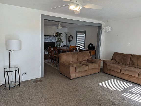 3rd image of 608 N 2nd St