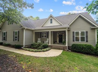 100 Copper Creek Dr, Youngsville, NC 27596