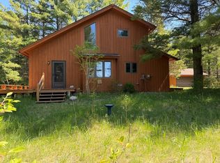 670 Wilderness Ln, Ellison Bay, WI 54210