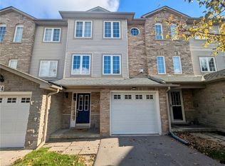 7 Southside Pl #23, Hamilton, ON L9C7W6