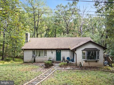 105 Chestnut Ln, Harpers Ferry, WV, 25425