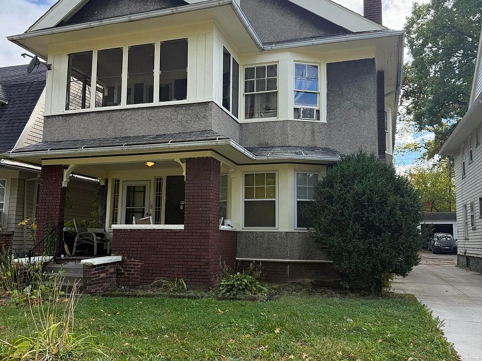2nd image of 341 Boston Pl
