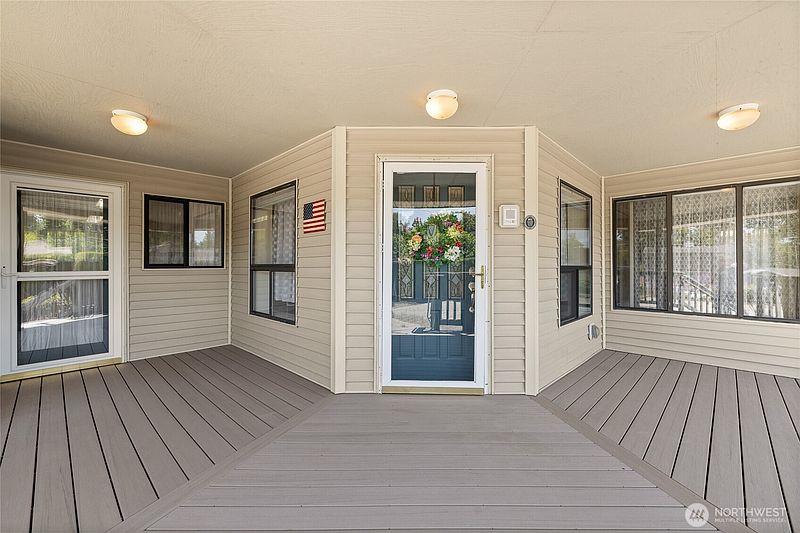 2nd image of 4505 72nd Street E