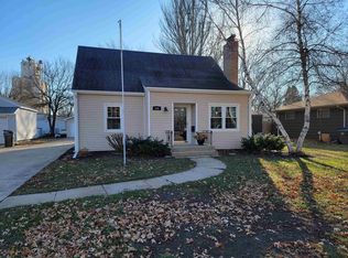 420 W 9th St, Spencer, IA 51301