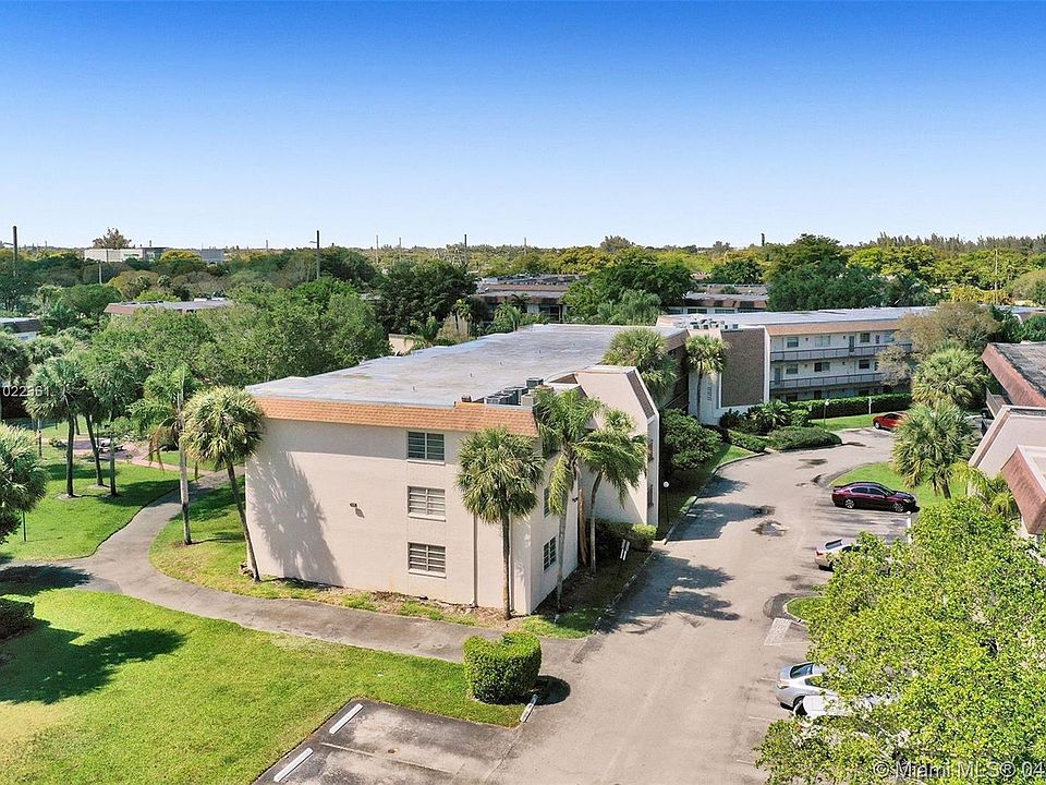 1st image of 7480 NW 17th St APT 301