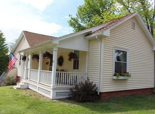 185 River Rd, South Deerfield, MA 01373