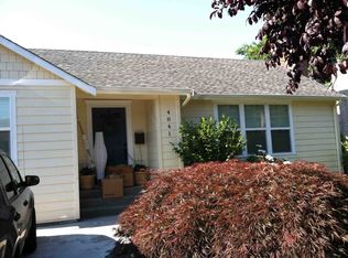 4841 NE 45th St, Seattle, WA 98105