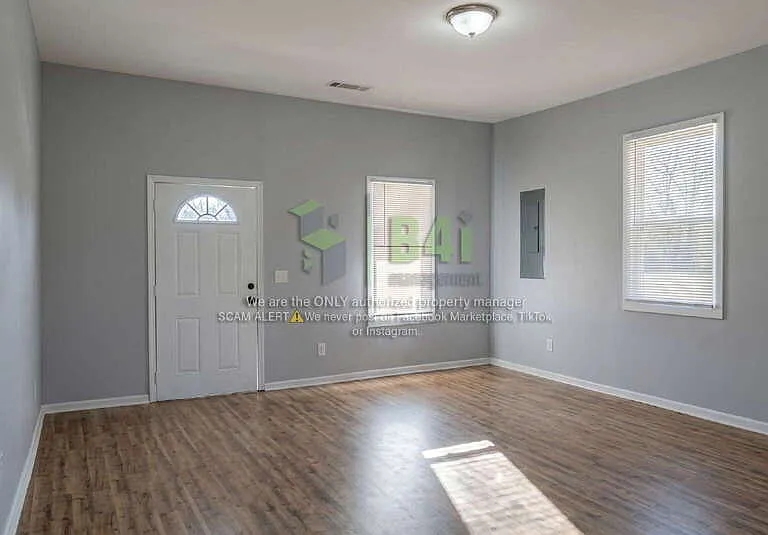 663 Williams St — Photo 4