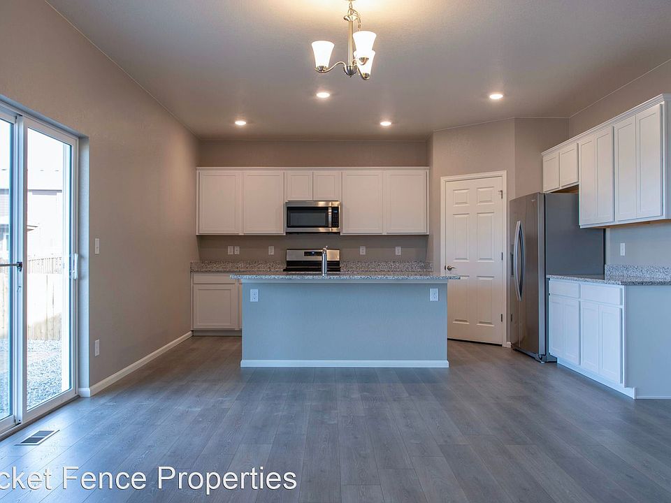 1st image of 866 Dartford Dr