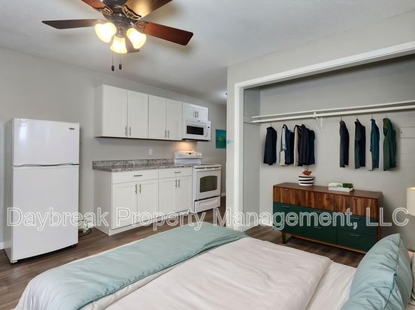 717 30th St N APT 4