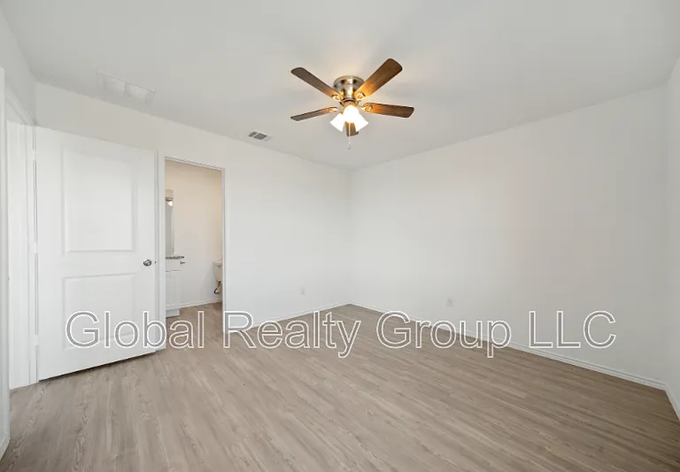 5510 Basil Chase — Photo 23