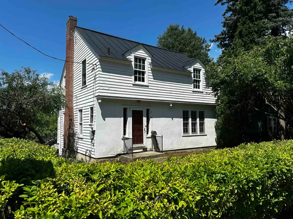 39 Harrington Terrace, Burlington, VT 05401