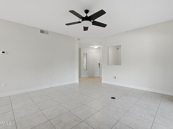 5th image of 15050 N THOMPSON PEAK Parkway #1041