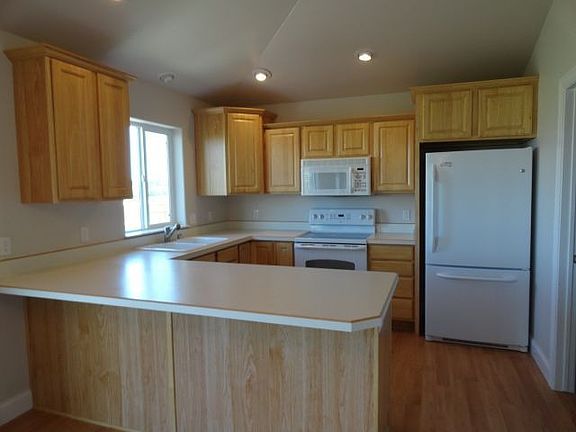 2nd image of 2539 Lake Heights Dr
