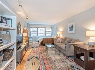 10 W 15th St APT 513, New York, NY 10011