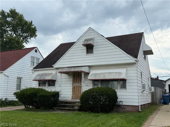 4431 Redfern Rd, Parma, OH 44134