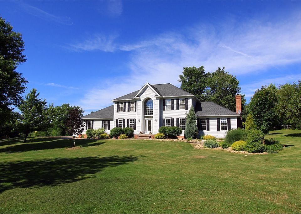 1st image of 10725 Somerset Dr