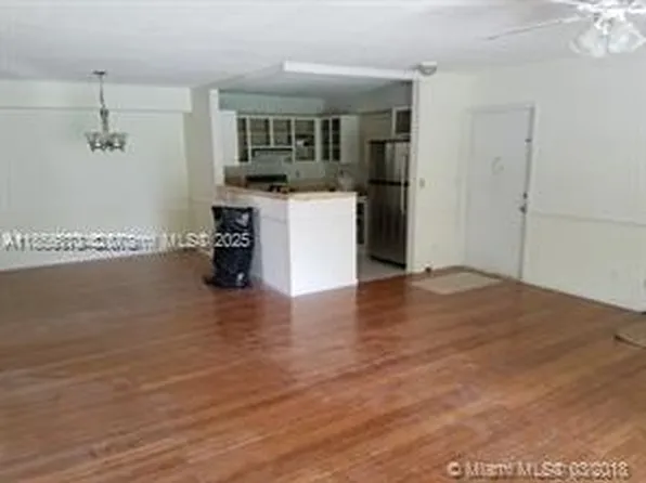 415 N Laurel Dr #106, Pompano Beach, FL 33063