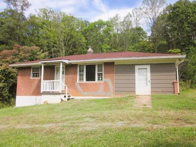 4043 Henry Rd, Henry, VA, 24102