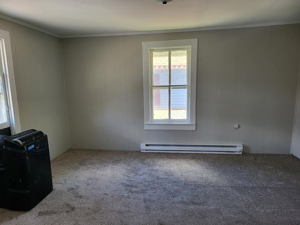 606 A Cedar Street downstairs apartment 606 Cedar St Elizabeth City