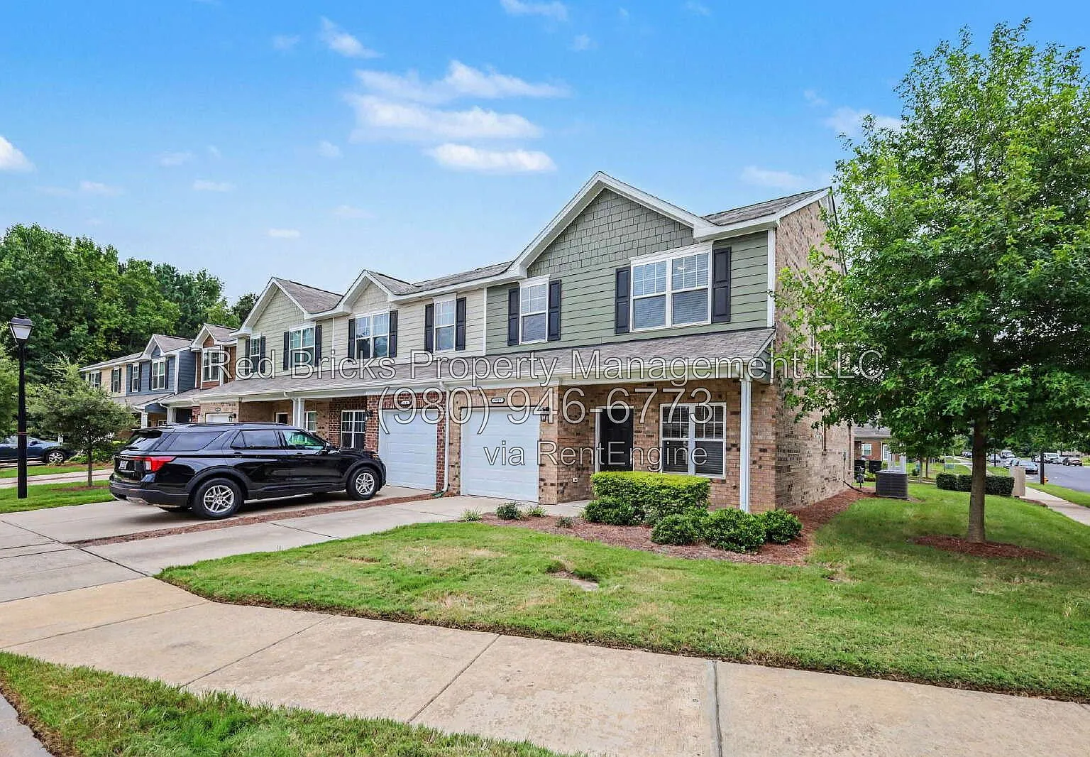 3 bed, 2.5 bath, 1557 sqft, $1,845 — Photo 3