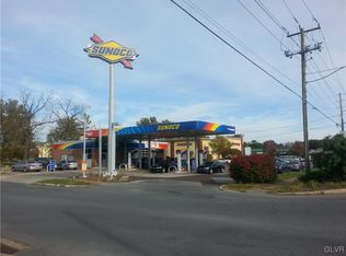 2450 Catasauqua Rd, Bethlehem, PA 18018