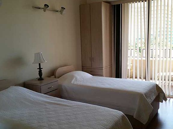 4th image of 201 Crandon Blvd APT 527