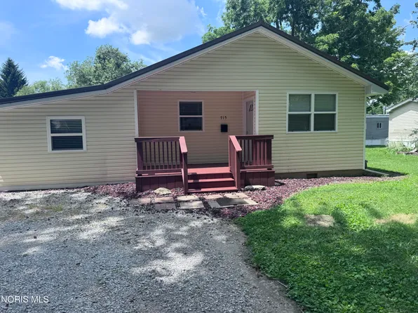 715 N Johnson St, Ada, OH 45810