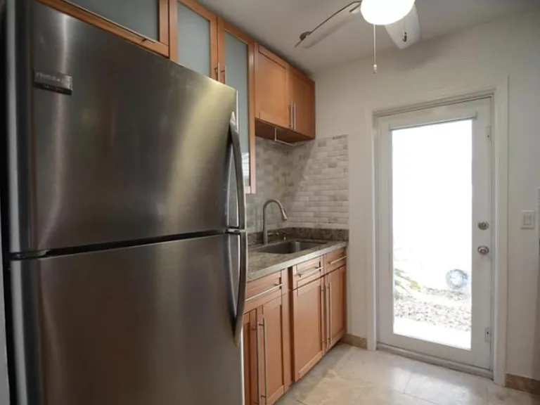 3721 NE 170th St #1 — Photo 30